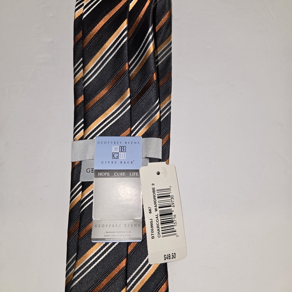 Designer Men's Silk 9 Ties Bundle 100% Silk Lagerfeld, Brooks, Camuto More - Picture 8 of 12